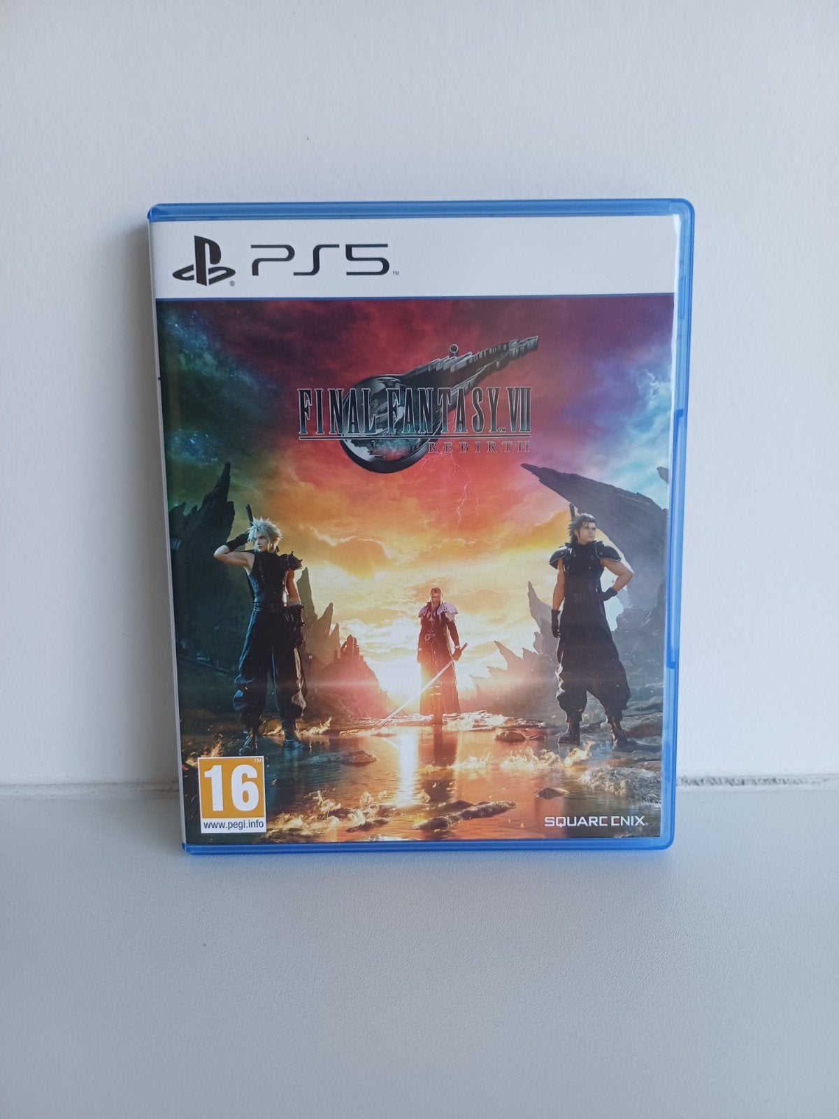 Final Fantasy VII PS5, Ophalen of Verzenden, Zo goed als nieuw, Avontuur en Actie