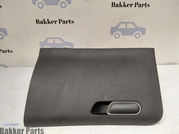 Boîte à gants d'un Citroen DS4, -, 3 mois de garantie, Utilisé, -