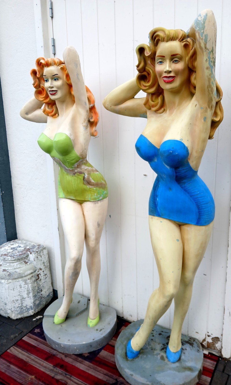 Set van 2 vintage pin-up girls beelden Barnfind, Ophalen, Gebruikt