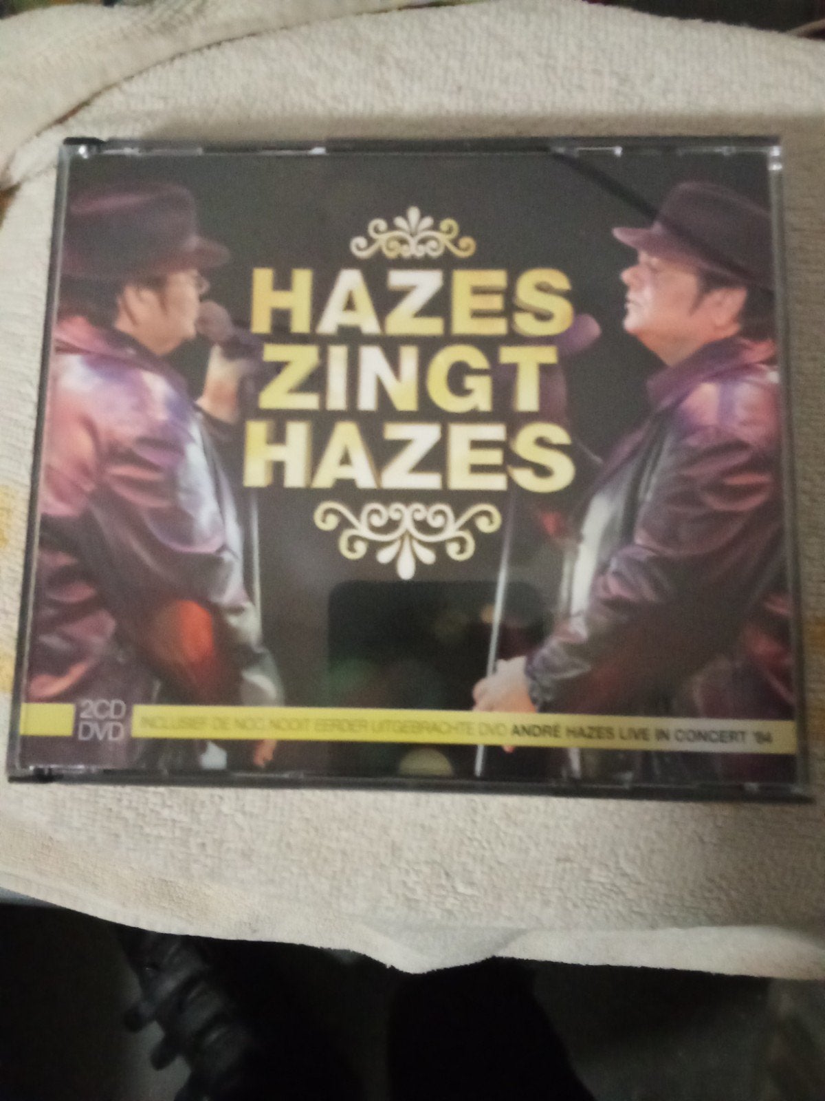 Hazes zingt Hazes, Ophalen of Verzenden, Zo goed als nieuw, Levenslied of Smartlap