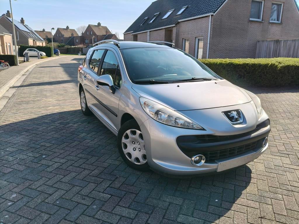 Peugeot 207sw 95 pk benzine. 2009.  GVV, Auto's, Peugeot, Particulier, Airbags, Cruise Control, Benzine, Ophalen