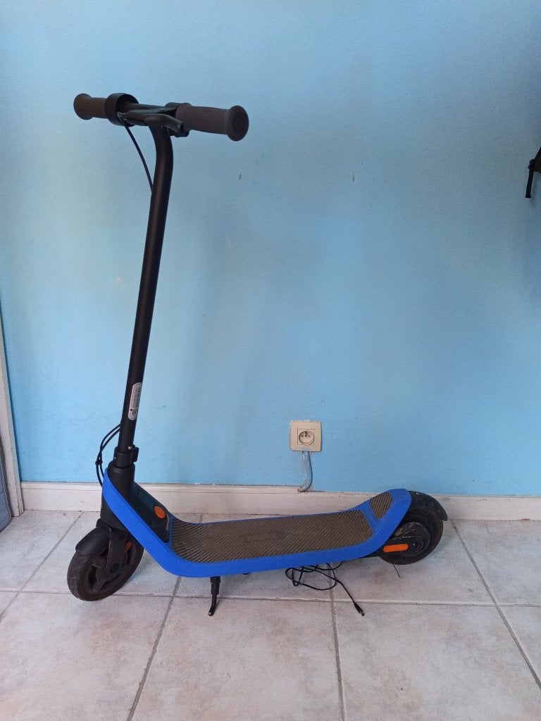 Trottinette électrique à vendre Ninebot max. 19 km/h, Vélos & Vélomoteurs, Enlèvement, Comme neuf, Step électrique (E-scooter)