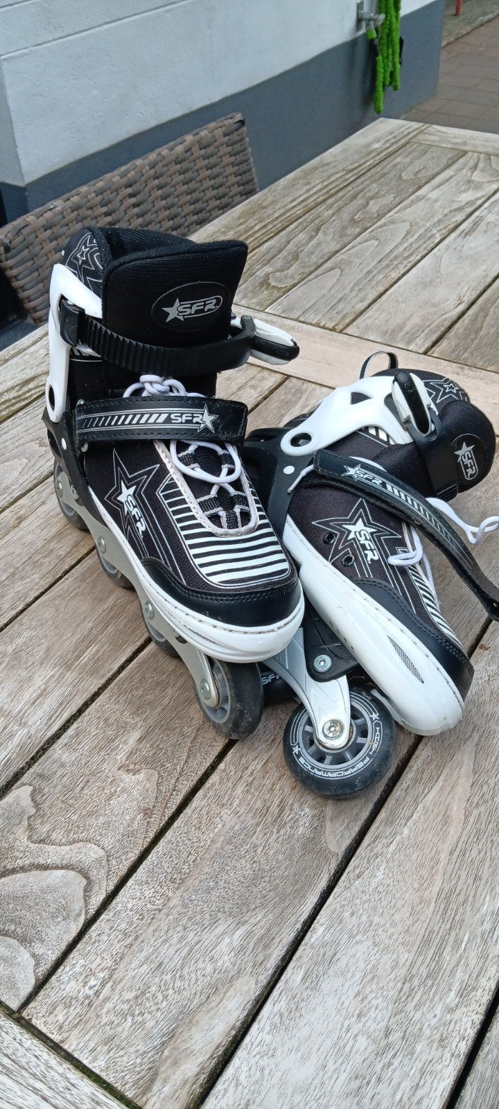patins à roues alignées réglables, Autres marques, Rollers 4 roues en ligne, Enlèvement ou Envoi, Réglable