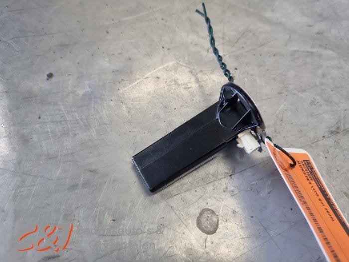 Antenne d'un Mercedes Vito, 3 mois de garantie, Utilisé, -, -