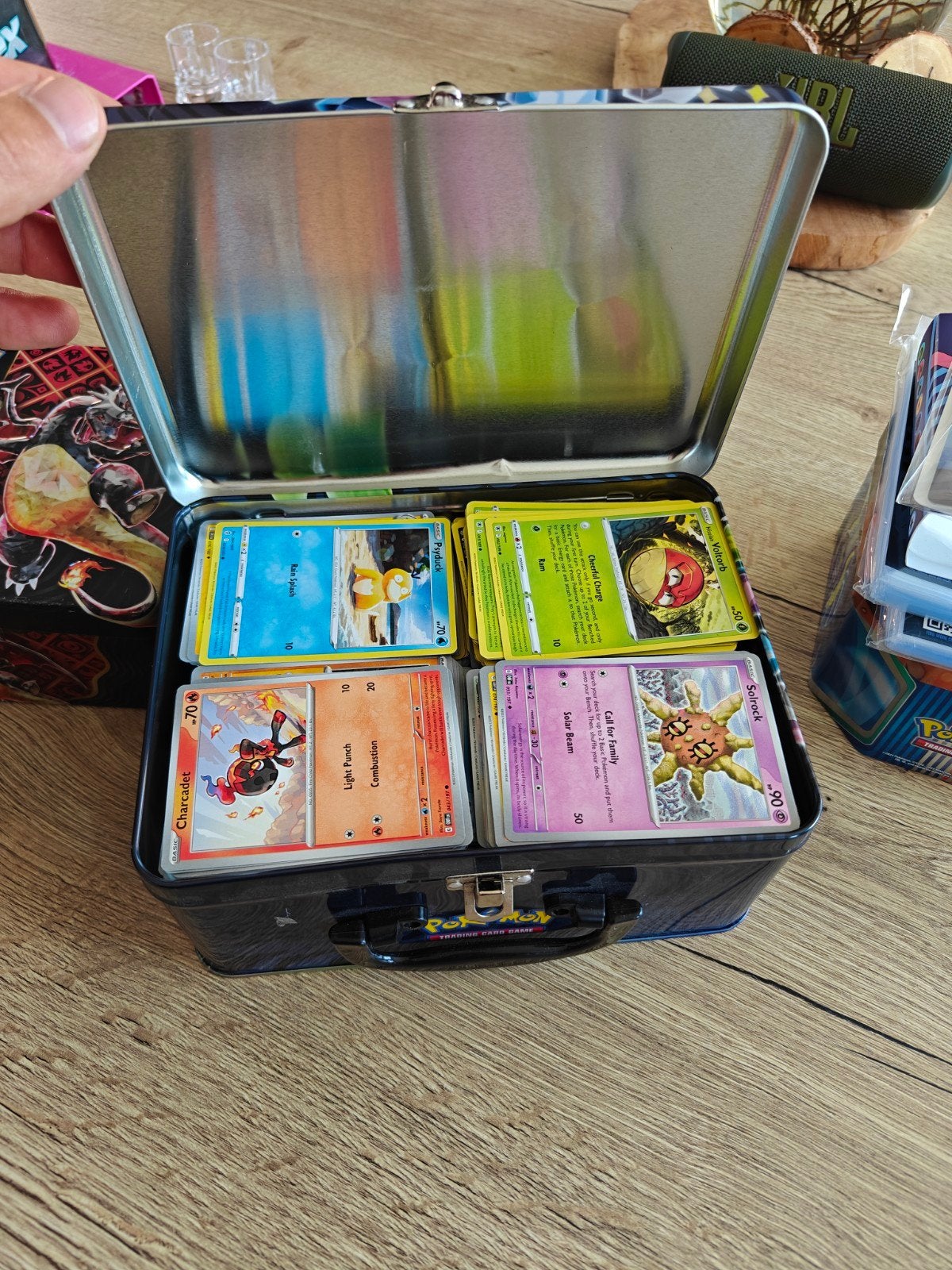 Pokémon en vrac, reverse et holo, Enlèvement