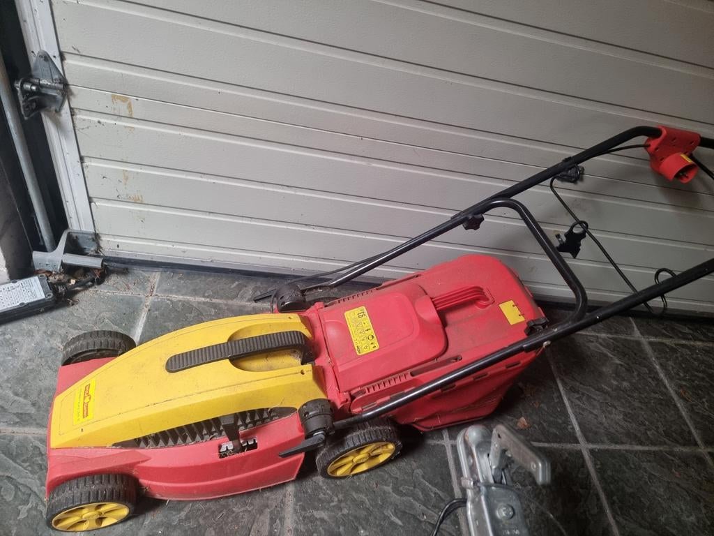 Wolf garten grasmaaier, Tuin en Terras, Grasmaaiers, Ophalen, Elektrische grasmaaier, Wolf Garten, Opvangbak