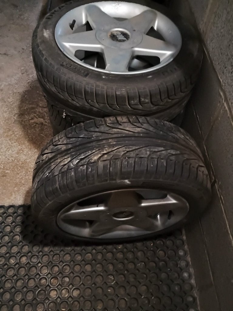 Pneus et jantes 195/50 R15, Autos : Pièces & Accessoires, 15 pouces, 4 Saisons, Véhicule utilitaire, Pneu(s)