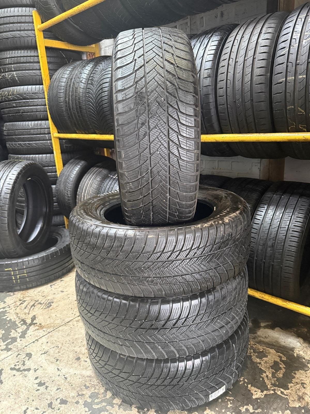225 60 17 Bridgestone avec montage et équilibrage, Auto-onderdelen, Besturing, Ophalen