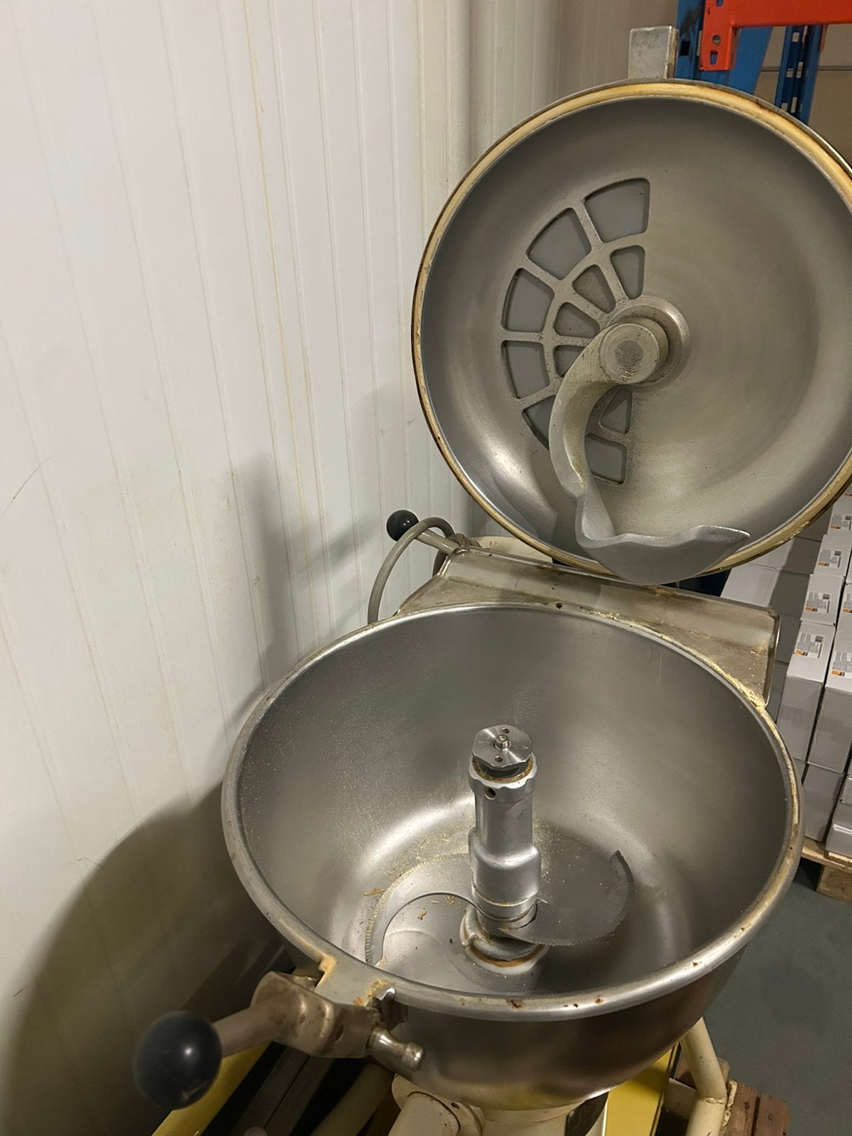 Industriële mengmachine/kutter, Ophalen, Zo goed als nieuw