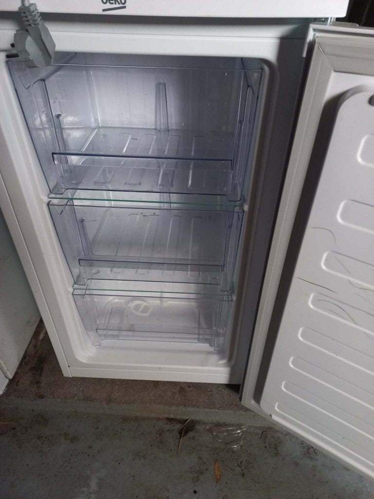 diepvries, Elektronische apparatuur, Vriezers en Diepvrieskisten, Zo goed als nieuw, Ophalen, Vrieskast, 85 tot 120 cm