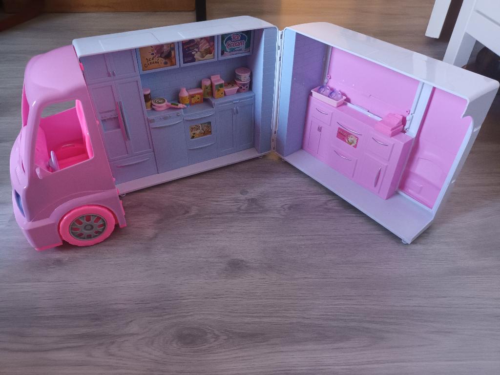 Camion de crème glacée Barbie- Chloé Girlz, Enlèvement ou Envoi, Comme neuf