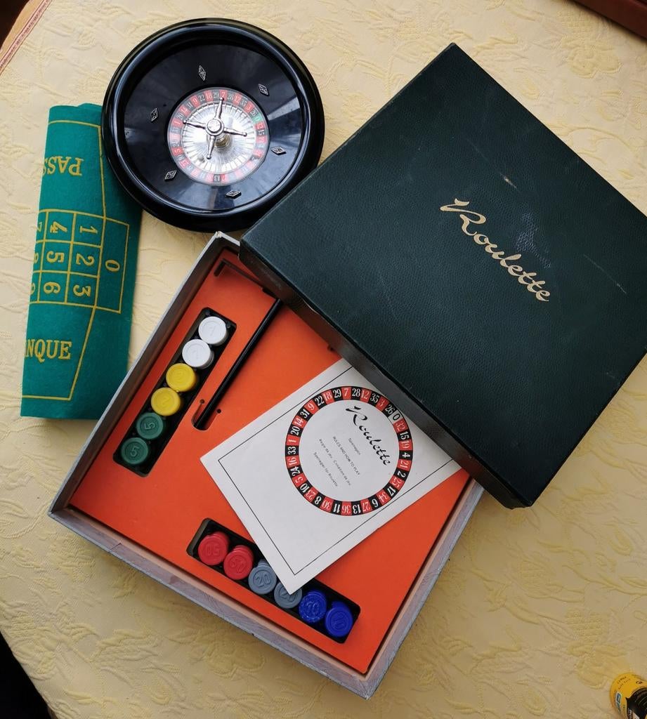 Vintage roulette casino gezelschapsspel, Hobby & Loisirs créatifs, Enlèvement ou Envoi, Utilisé
