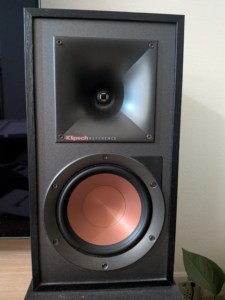 Klipsch R-51PM Active Speakers/Enceintes, Autres marques, Bass-reflex, 60 à 120 watts, Comme neuf