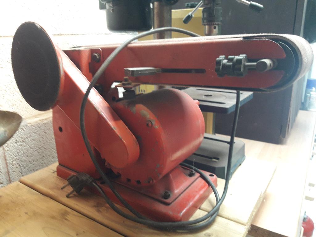 ponceuse à bande, Enlèvement, Utilisé, Moins de 600 watts, Ponceuse à bande