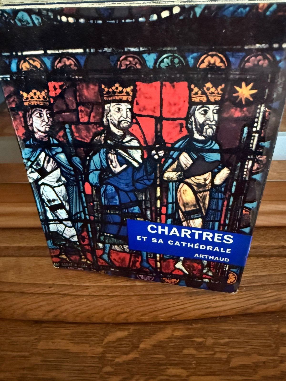 Cathédrale de Chartres et Sa, Enlèvement ou Envoi, Comme neuf, Arthaud