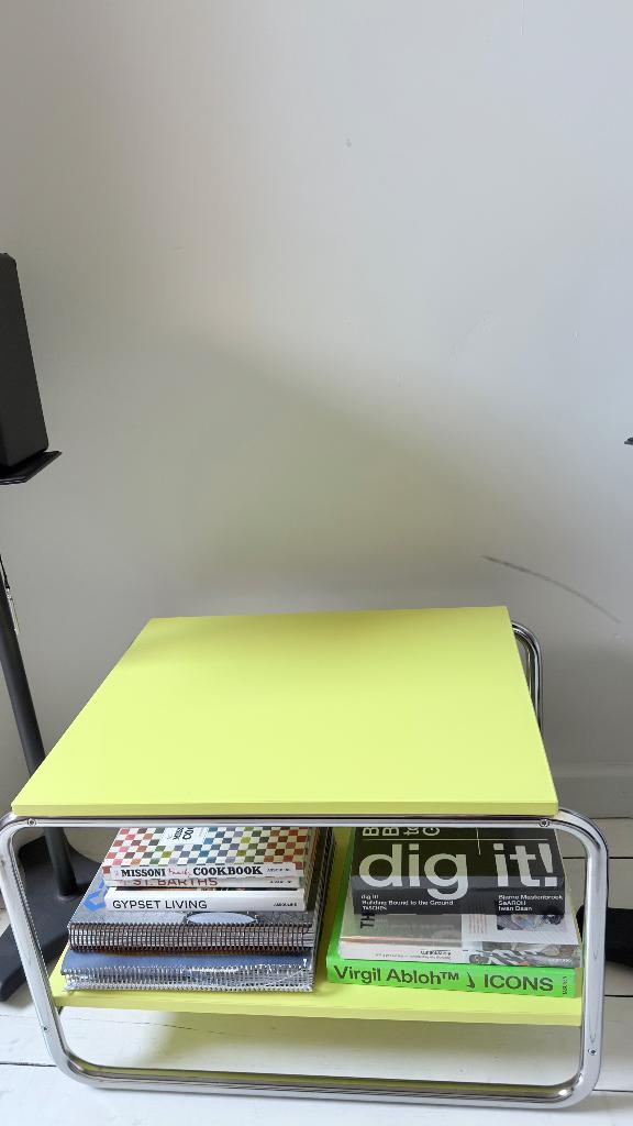 Ikea bijzettafel, Ophalen, Zo goed als nieuw, 55 tot 75 cm, 45 tot 60 cm