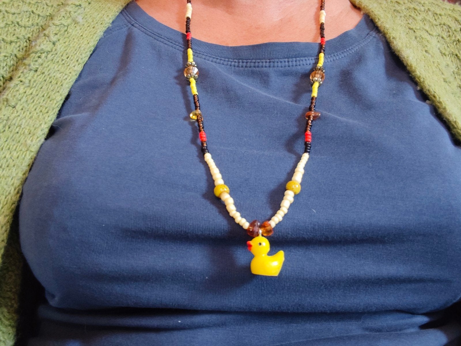 Handgemaakte ketting met eendje, Handtassen en Accessoires, Kettingen, Ophalen of Verzenden