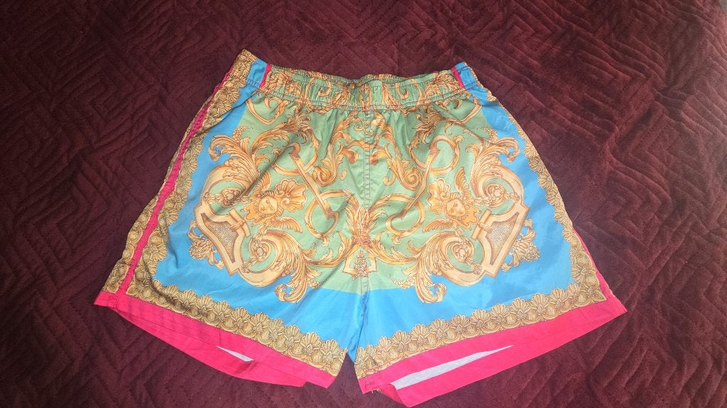 Versace, Enlèvement, Neuf