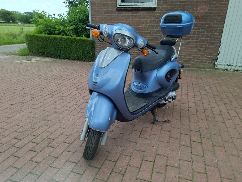 Trottinette MPI Sunny avec projet d'installation de GPL, Enlèvement, Utilisé