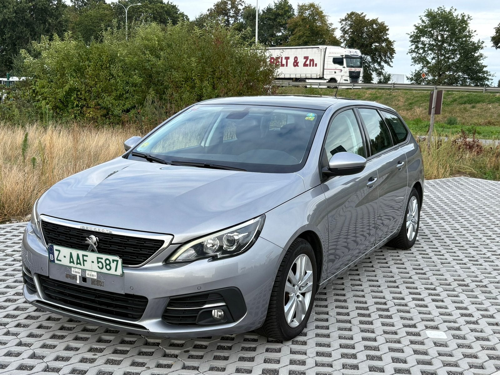 Peugeot 308 1.5 D 2019 euro6, Auto's, 94 kW, 1497 cc, https://public.car-pass.be/., Bedrijf