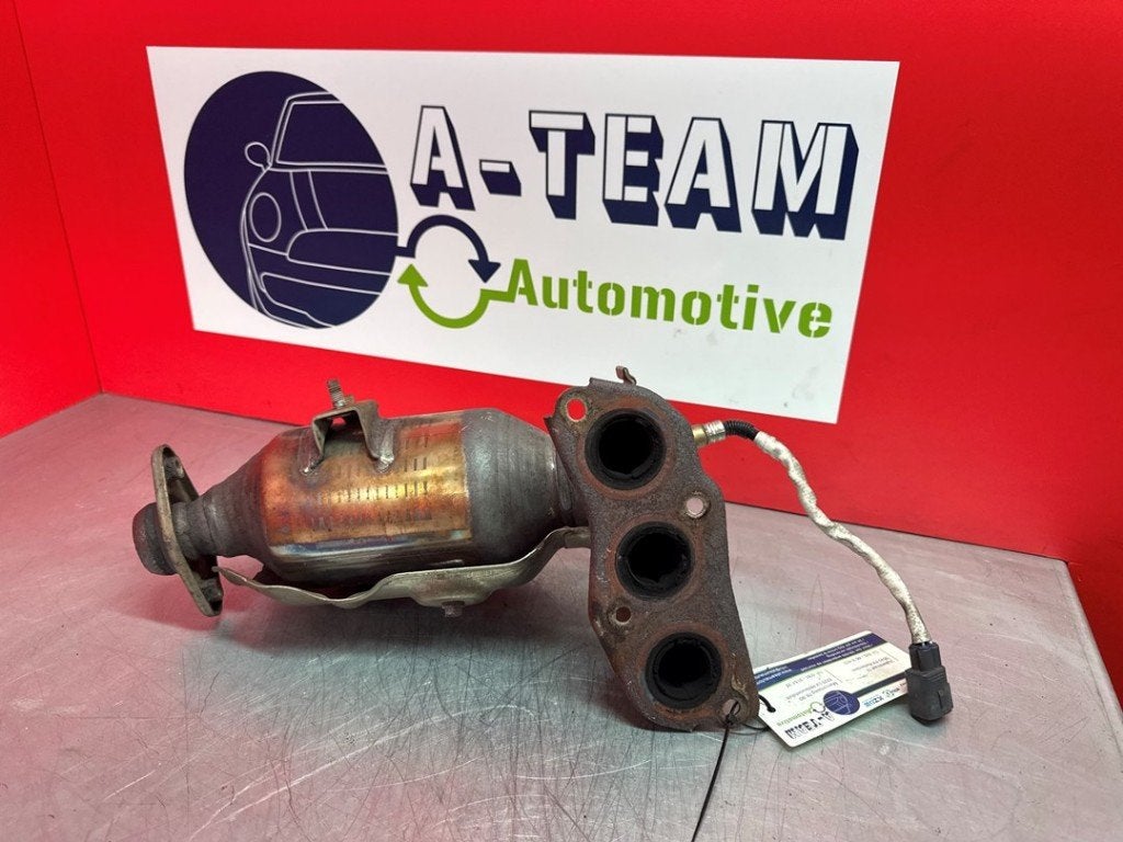 CONVERTISSEUR CATALYTIQUE MANIFOLD Aygo (B10) (|0342K8|), Kundenbetreuung@toyota.de, Toyota, Utilisé, Toyota-Allee 2
50858  Köln, DE