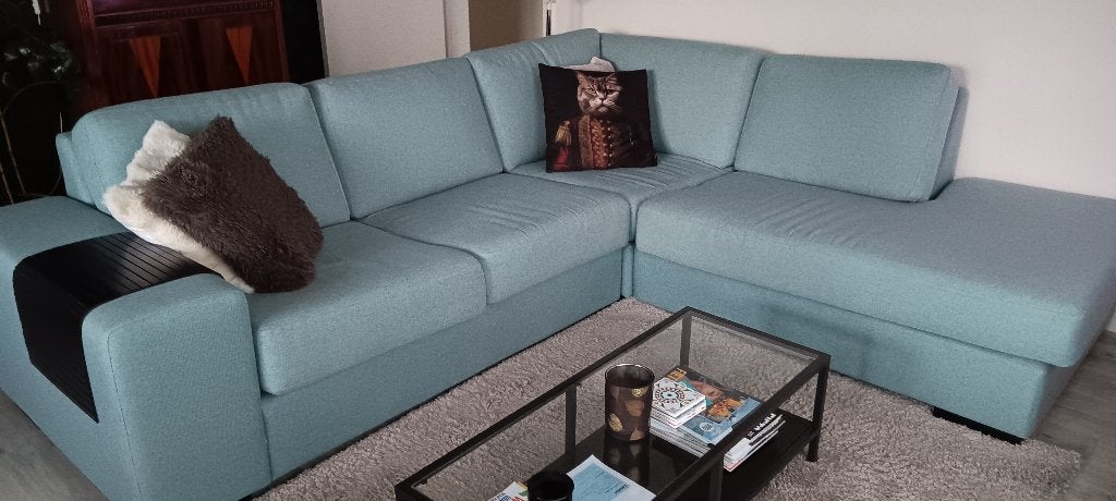 heel mooie hoekzitbank, Ophalen, 250 tot 300 cm, Lounge, Zo goed als nieuw