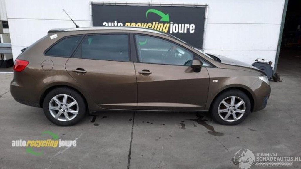 SEAT Ibiza Ibiza ST (6J8) Combi, 2010 / 2016 1.2 TDI Ecomoti, Autos : Pièces & Accessoires, Seat Deutschland GmbH, Service@seat.de