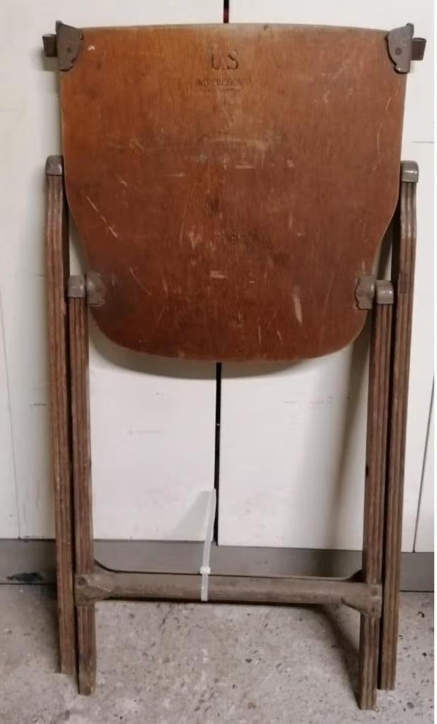 Chaise pliante bois US Américaine WW2, Collections, Objets militaires | Seconde Guerre mondiale, Autres, Envoi