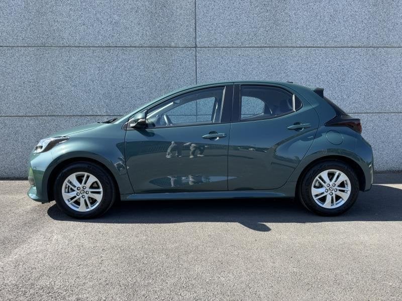 Toyota Yaris 1.5 HEV CVT Dynamic de direction !, Autos, Achat, Euro 6, 5 portes, Automatique