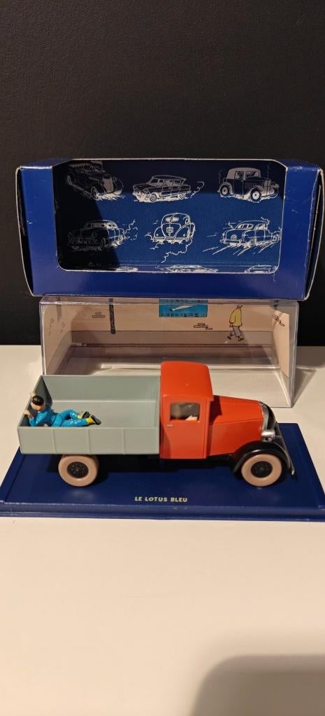 Kuifje 1/43 auto - De rode vrachtwagen, Ophalen of Verzenden, Kuifje, Zo goed als nieuw