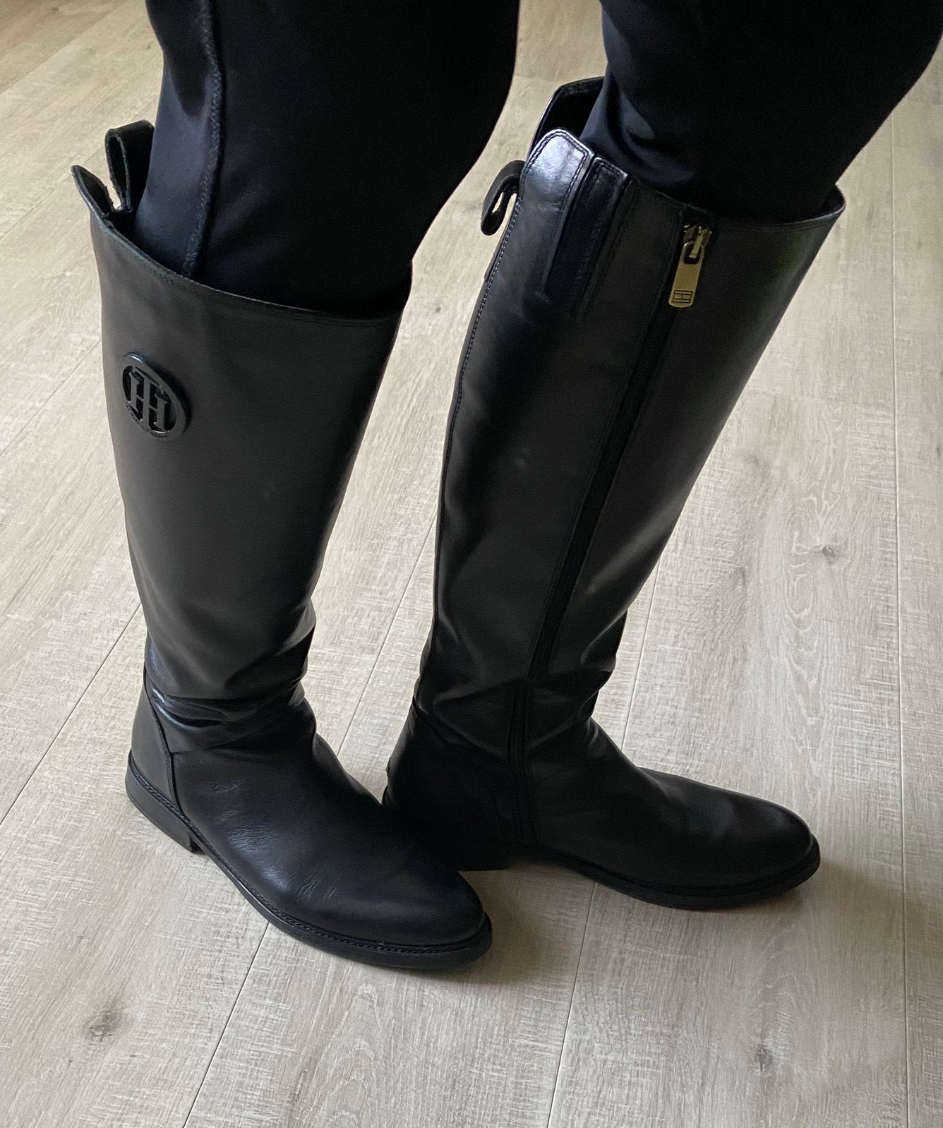 magnifiques bottes en cuir de Tommy Hilfiger, Enlèvement ou Envoi, Comme neuf, Noir