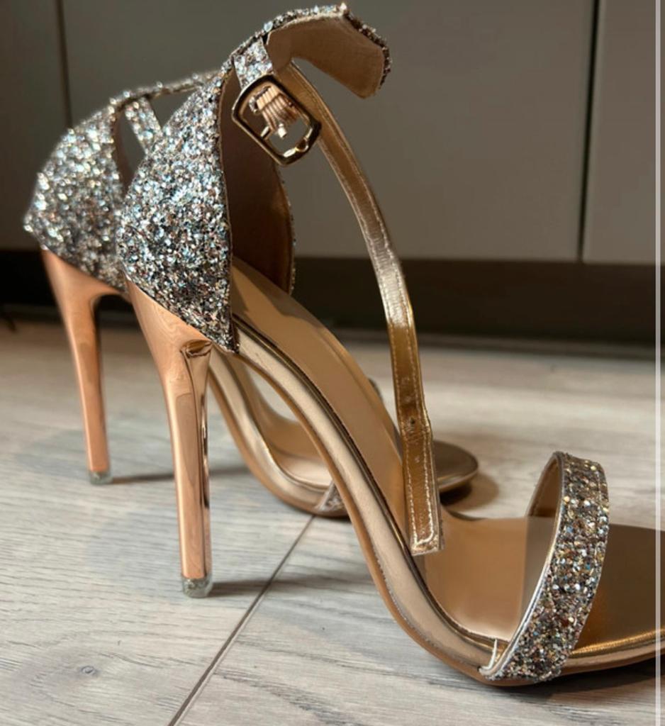 Glitter pump maat 36 nieuw, Pumps, Overige kleuren, Verzenden, Nieuw
