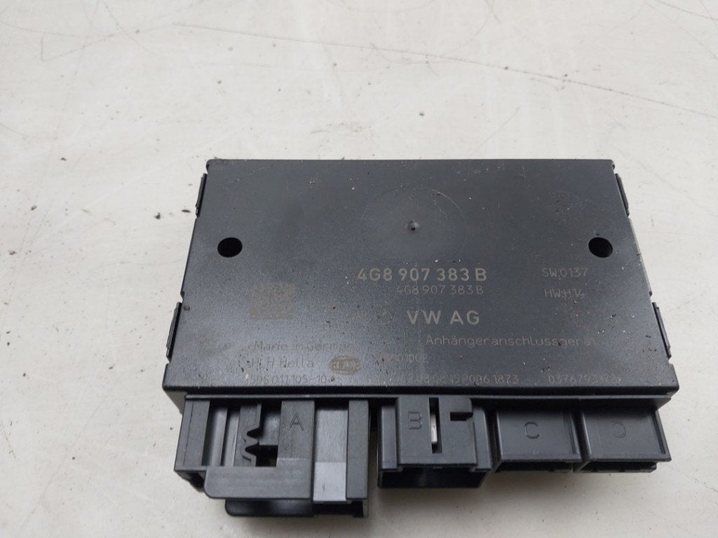 COMPUTER TREKHAAK Audi A6 Avant (C7) (|4G8907383B|), Gebruikt, Audi, Rixbecker Straße 75
59552  Lippstadt, DE, Info@forvia.com
