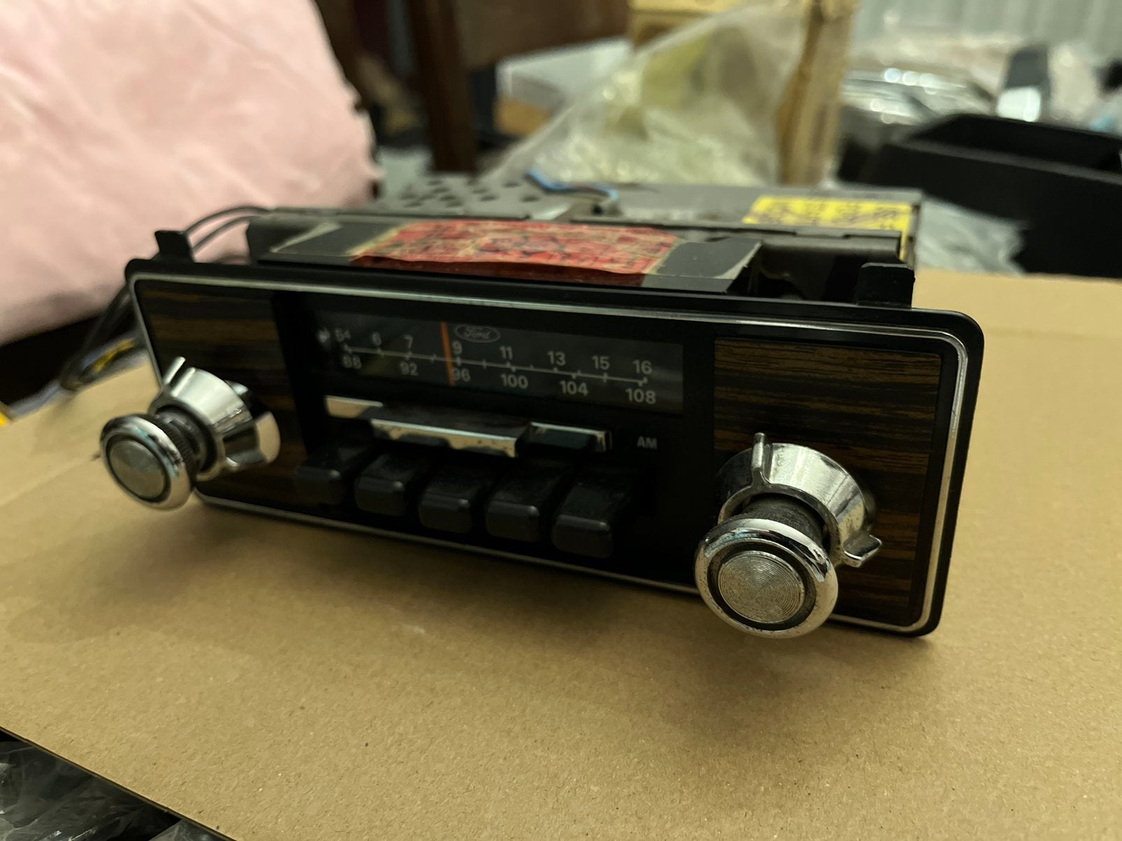 Oldtimer Ford autoradio, Ophalen, Zo goed als nieuw