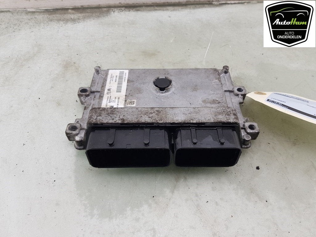 CALCULATEUR MOTEUR ECU Opel Crossland (X) (01-2017/05-2018), Autos : Pièces & Accessoires, Opel, Utilisé, Continental AG, Continental-Plaza 1
30175  Hannover, DE
