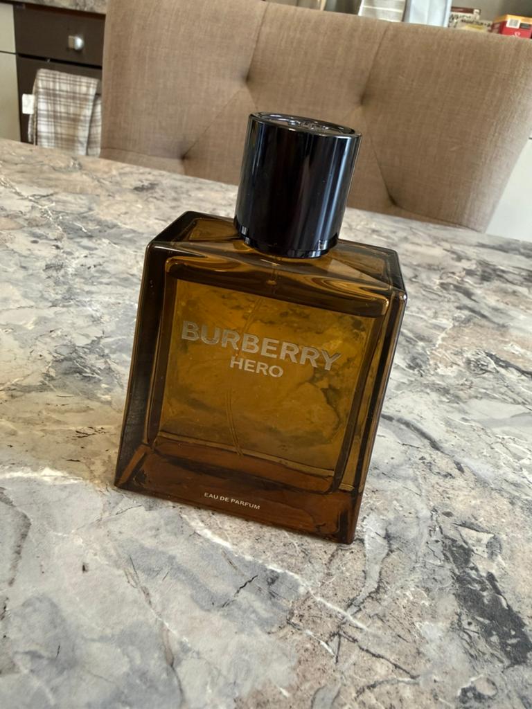 Burberry Hero EDP (100 ml), Ophalen, Zo goed als nieuw