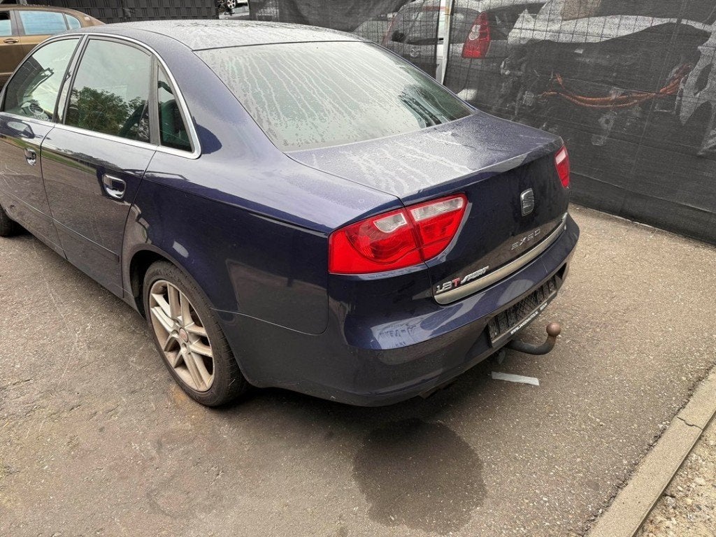 BUMPER ACHTER Seat Exeo (3R2) (01-2008/05-2013), Gebruikt, Service@seat.de, Achter, Bumper