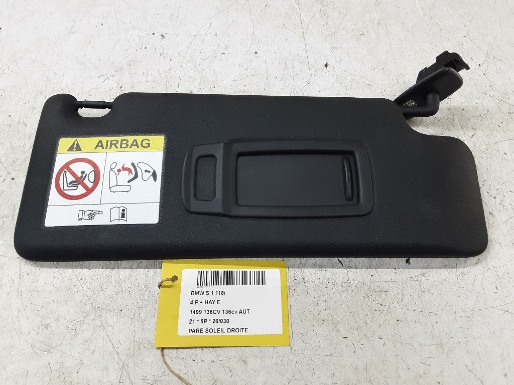 PARE-SOLEIL DROIT BMW 1 serie (F40) (01-2019/-), Utilisé, BMW, Petuelring 130
80809  München, DE, Bayerische Motoren Werke AG