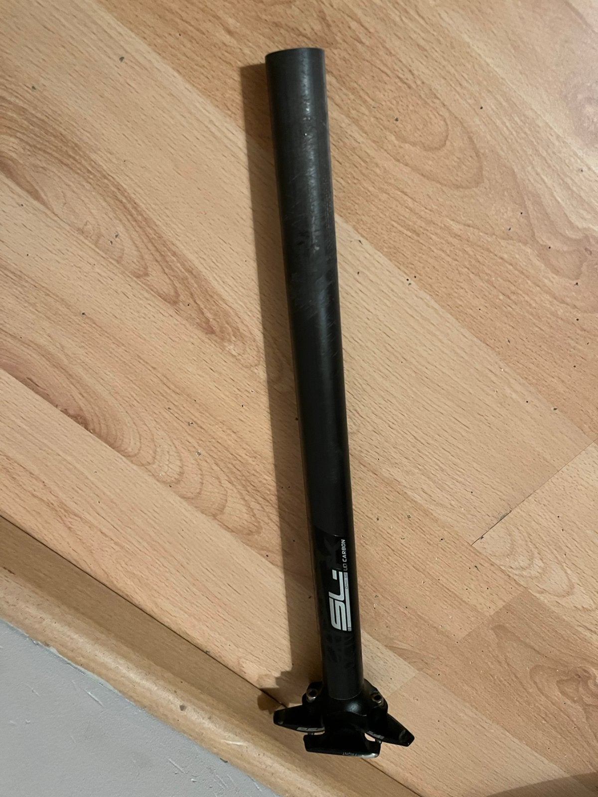 Carbon zadelpen, Ophalen, Zo goed als nieuw, Zadel, Carbon