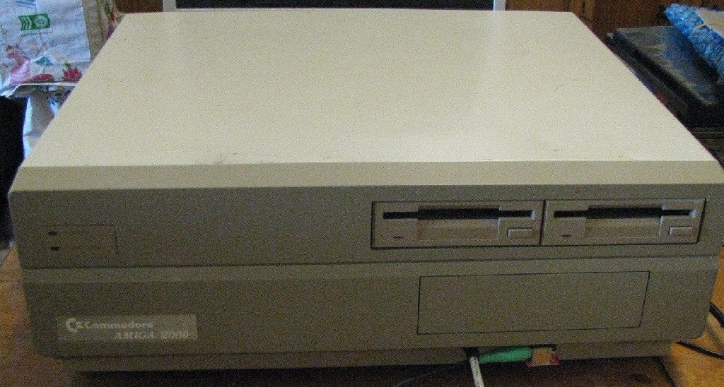Amiga 2000B systeem met IDE / 2MB fastmem / 1GB CF, Computers en Software, Vintage Computers, Ophalen of Verzenden