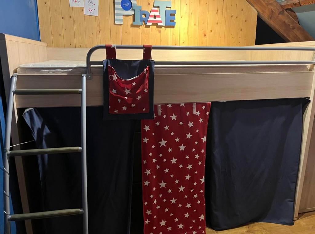 Lit cabane, Matelas, 85 à 100 cm, Enlèvement, 180 cm ou plus