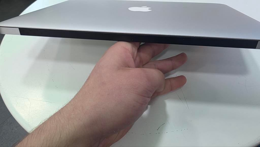 Apple mac book, Computers en Software, Ophalen