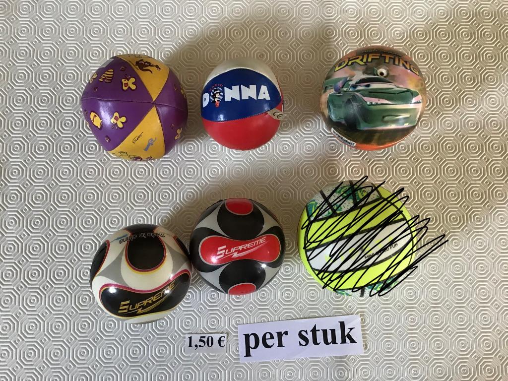 diverse ballen aan spotprijzen, Kinderen en Baby's, Ophalen of Verzenden, Zo goed als nieuw