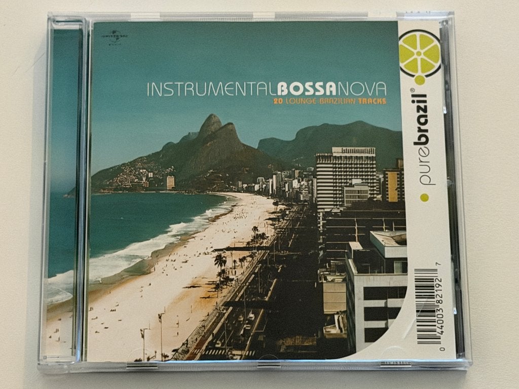 Instrumental Bossa Nova - 20 Lounge Brazilian Tracks, Ophalen of Verzenden, Gebruikt, Verzamelalbum, Latijns-Amerikaans