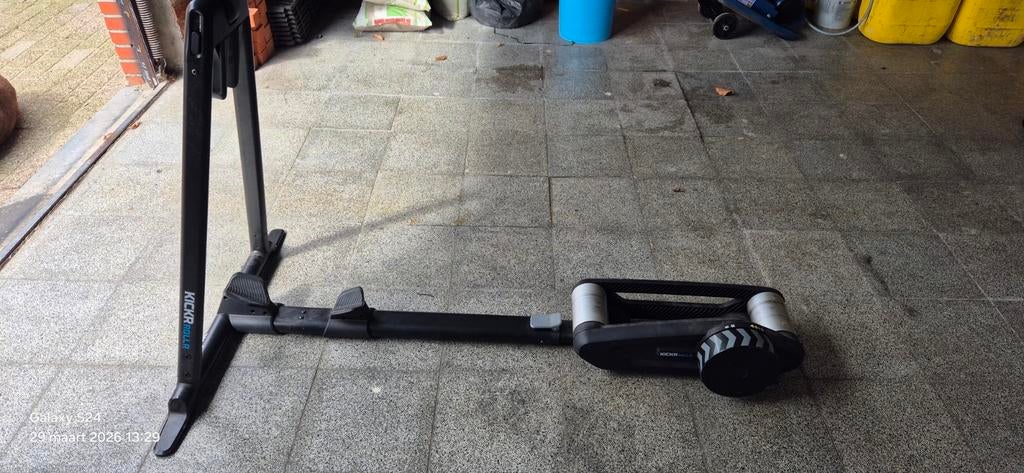 Rollen kickr met wat gebruiksporen en GEEN KABEL, Ophalen