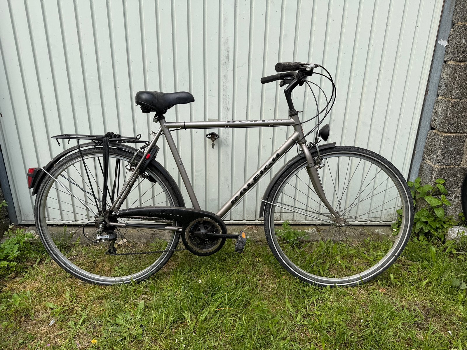 Raleigh herenfiets stationsfiets, Fietsen en Brommers, Ophalen, Zo goed als nieuw