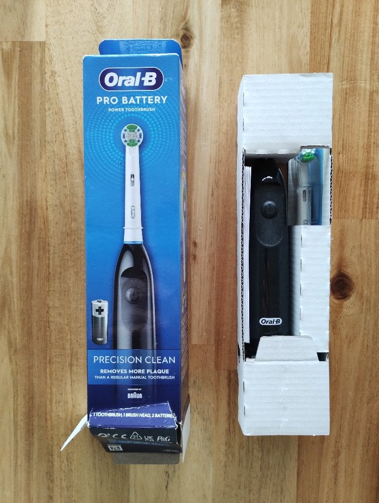 Oral-B Pro Battery (nooit gebruikt), Handtassen en Accessoires, Uiterlijk | Mondverzorging, Ophalen of Verzenden, Nieuw, Tandenborstel