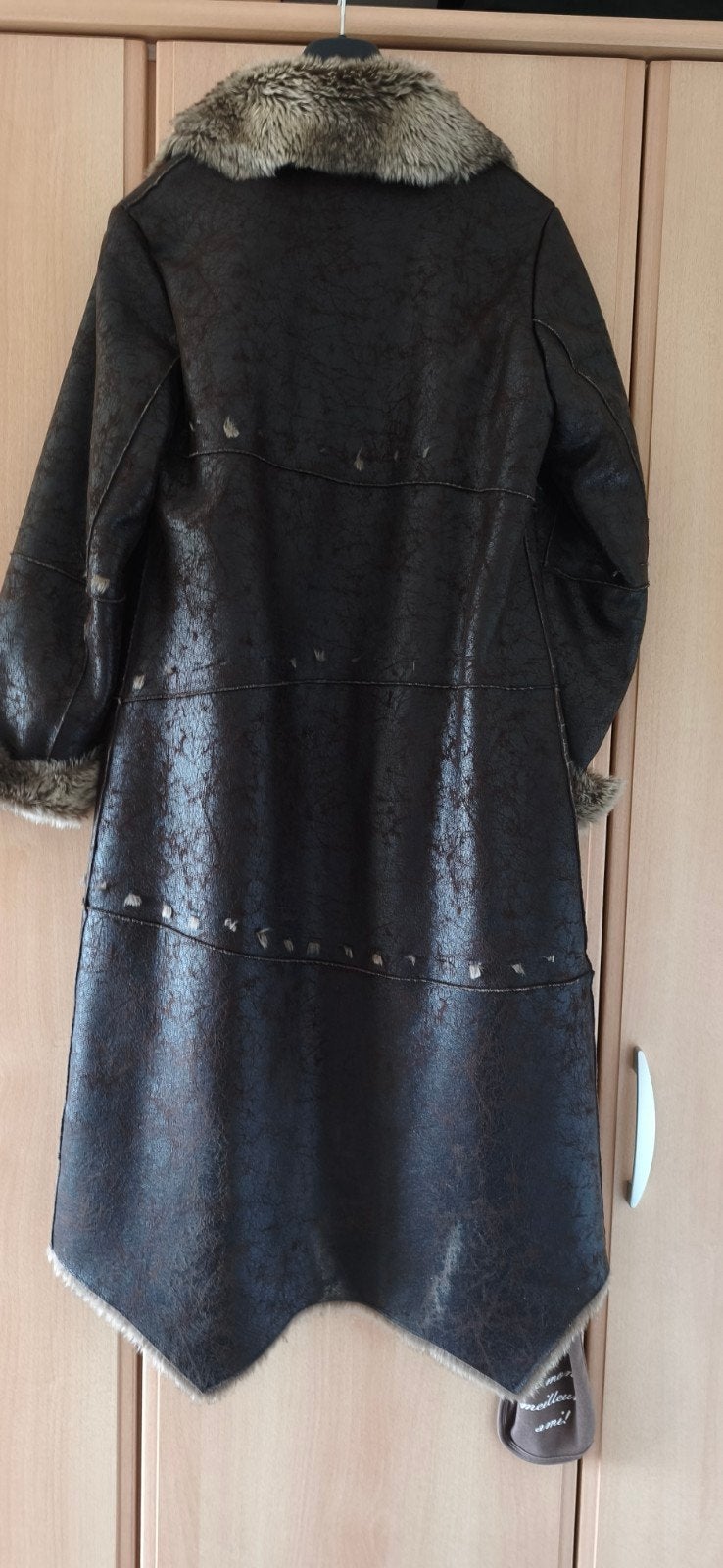 manteau en lapin, Enlèvement ou Envoi