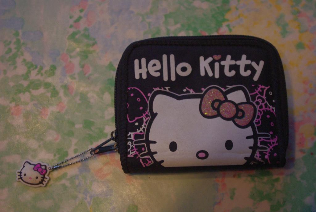 Hello Kitty portemonnee, Handtassen en Accessoires, Ophalen of Verzenden, Gebruikt, Zwart, Overige merken