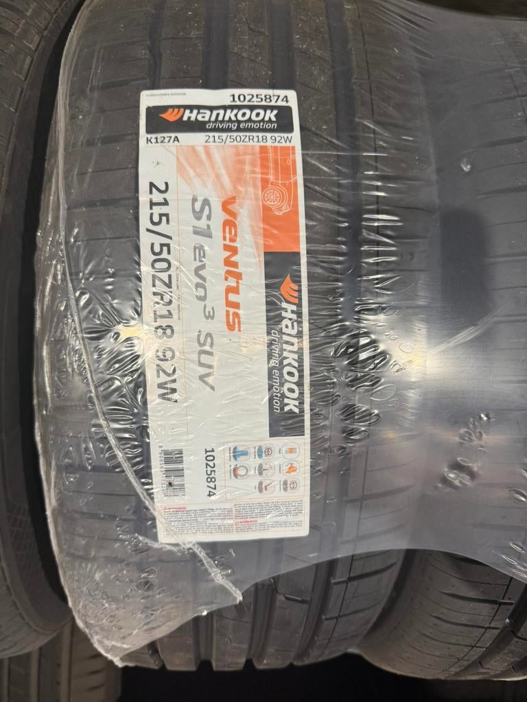 Pneu  hankook 215/50/18 92w, Enlèvement ou Envoi, Neuf